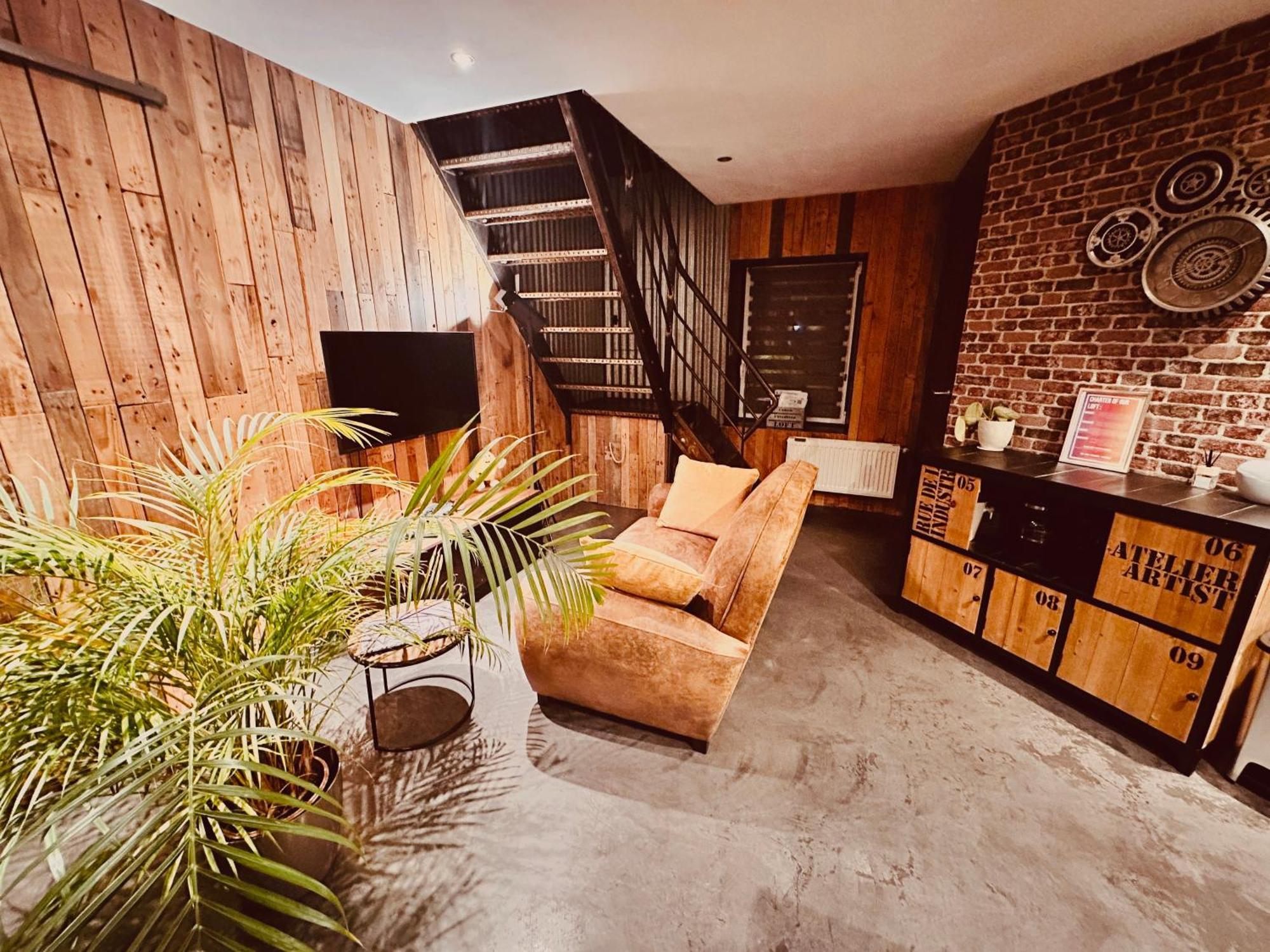 Le Loft Hotel Dompierre-Sur-Helpe Exterior photo